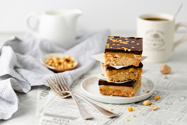 You are currently viewing Honeycomb Peanut Biscuit bars by Tate and Lyle