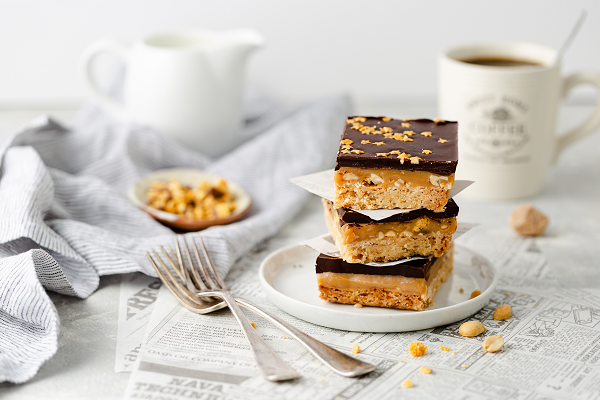 Tate & Lyle honeycombe peanut bars