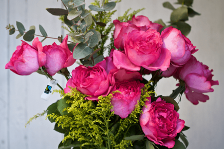 Pink rose bouquet