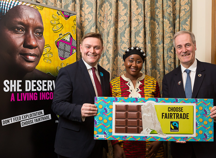 You are currently viewing Fairtrade’s Living Income Campaign in Parliament