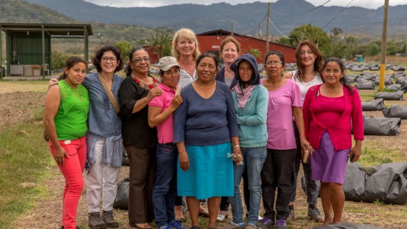 Meet Fátima Ismael and Wendy Bartlett | Empowering women through Fairtrade coffee