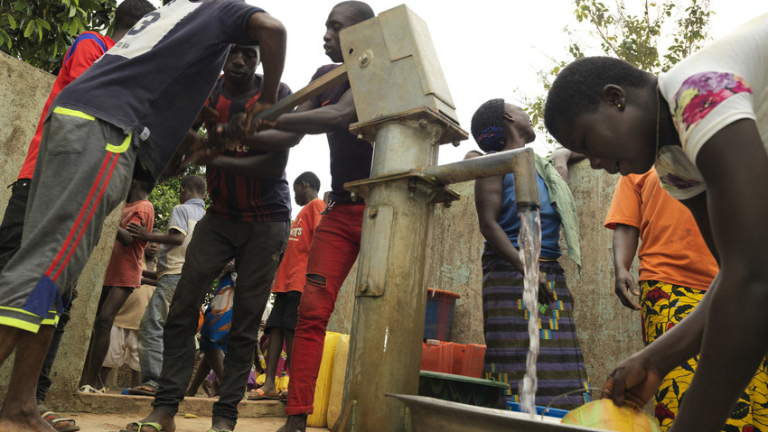 The Fairtrade Premium was used to build the water pump photographed, providing clean drinking water for the first time to Baoulekro, a village in Côte d'Ivoire.