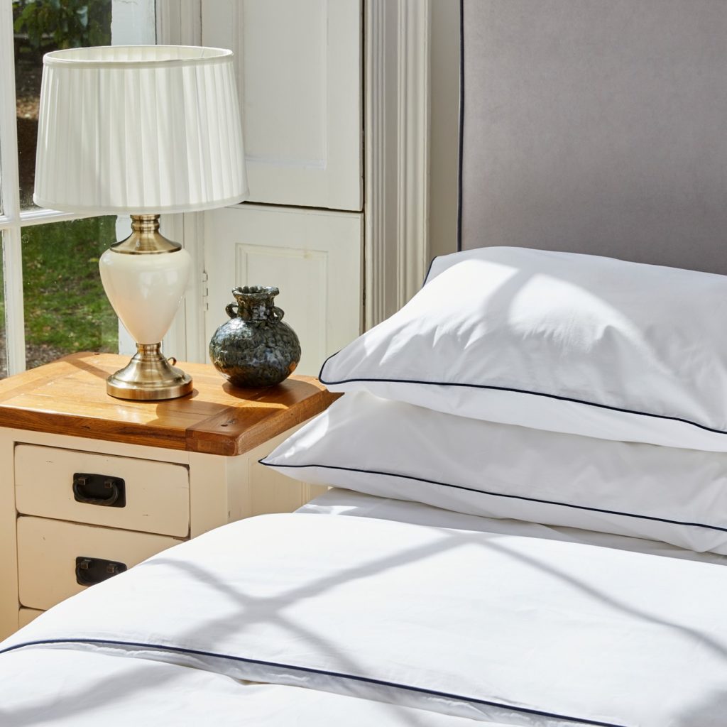 Sleep Organic duvet set in their Piping Edged design.