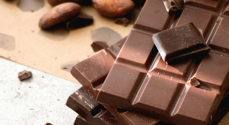 Chocolate bar with cocoa beans